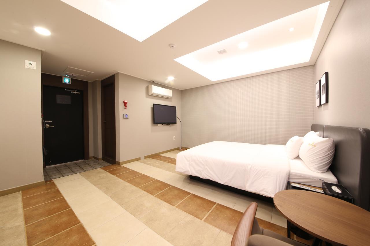Star Hotel Busan Buitenkant foto