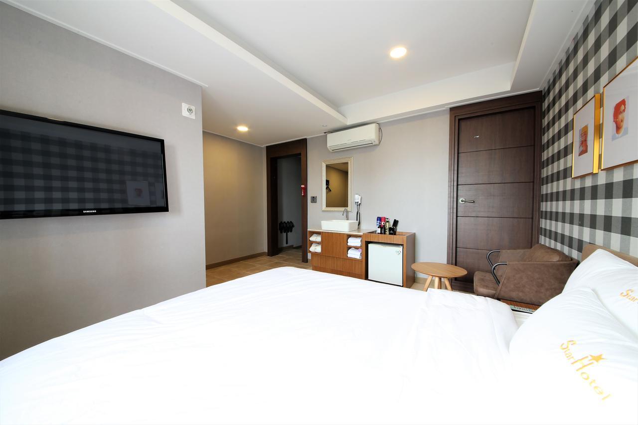 Star Hotel Busan Buitenkant foto